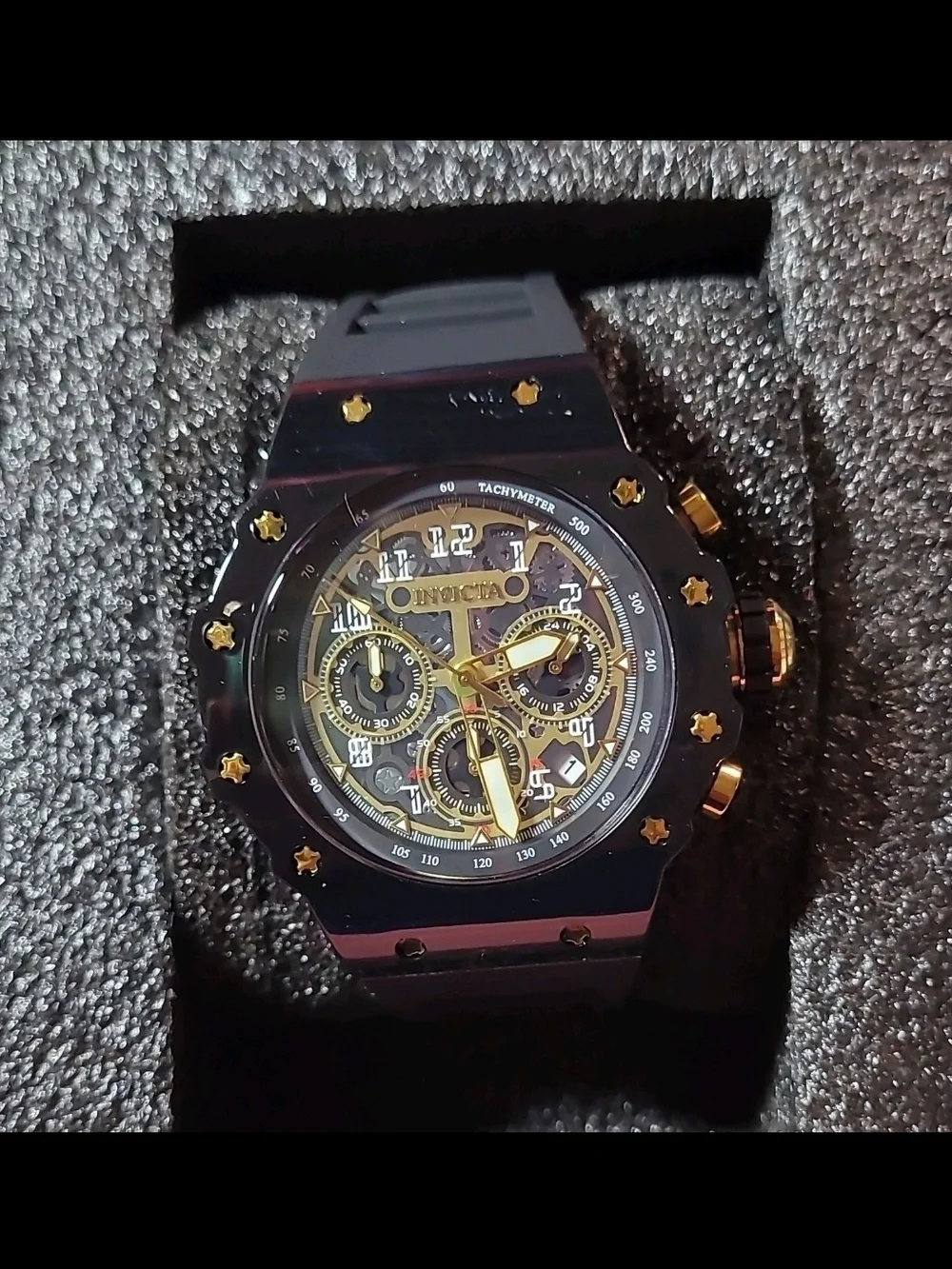 INVICTA VAULTHAN  MIAMI COLLECTION BUNDLE